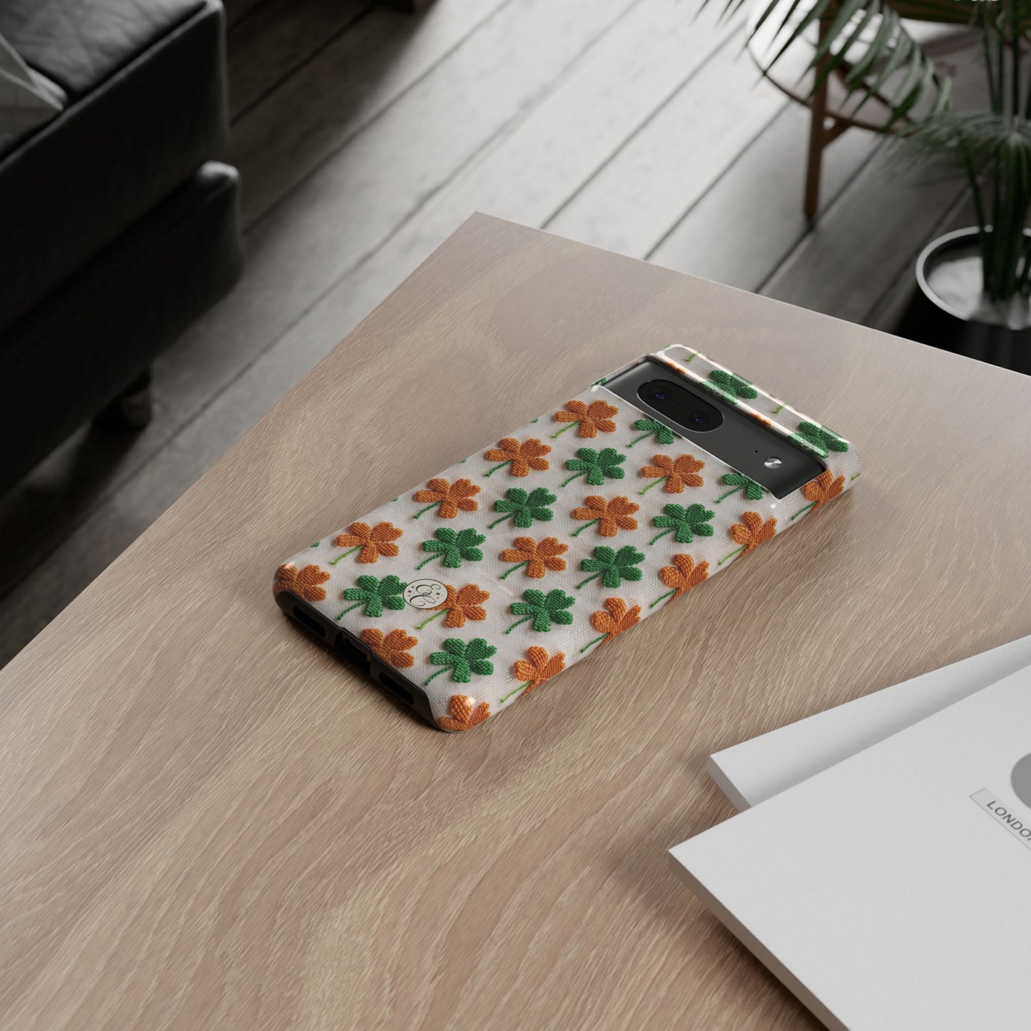 Lucky Shamrock Pattern Tough Phone Case