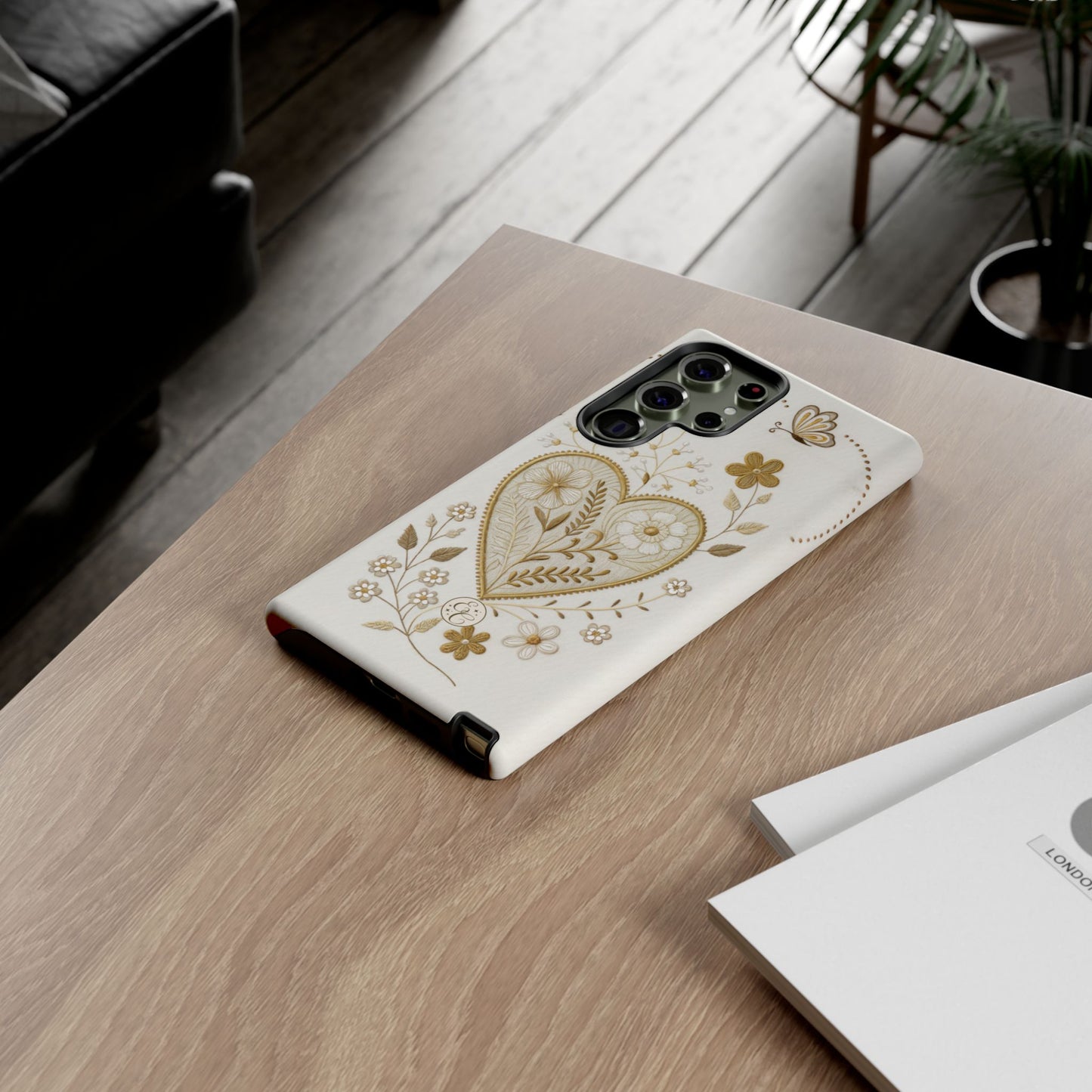 Floral Heart Design Tough Phone Case