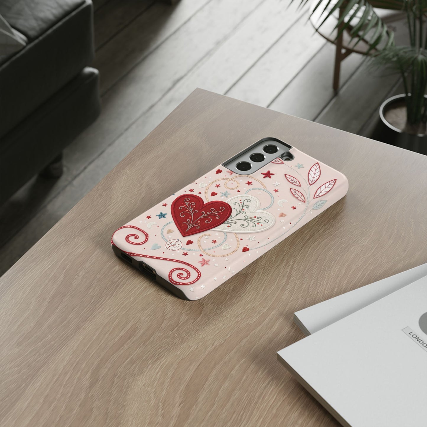 Interlinked Hearts Design Tough Phone Case