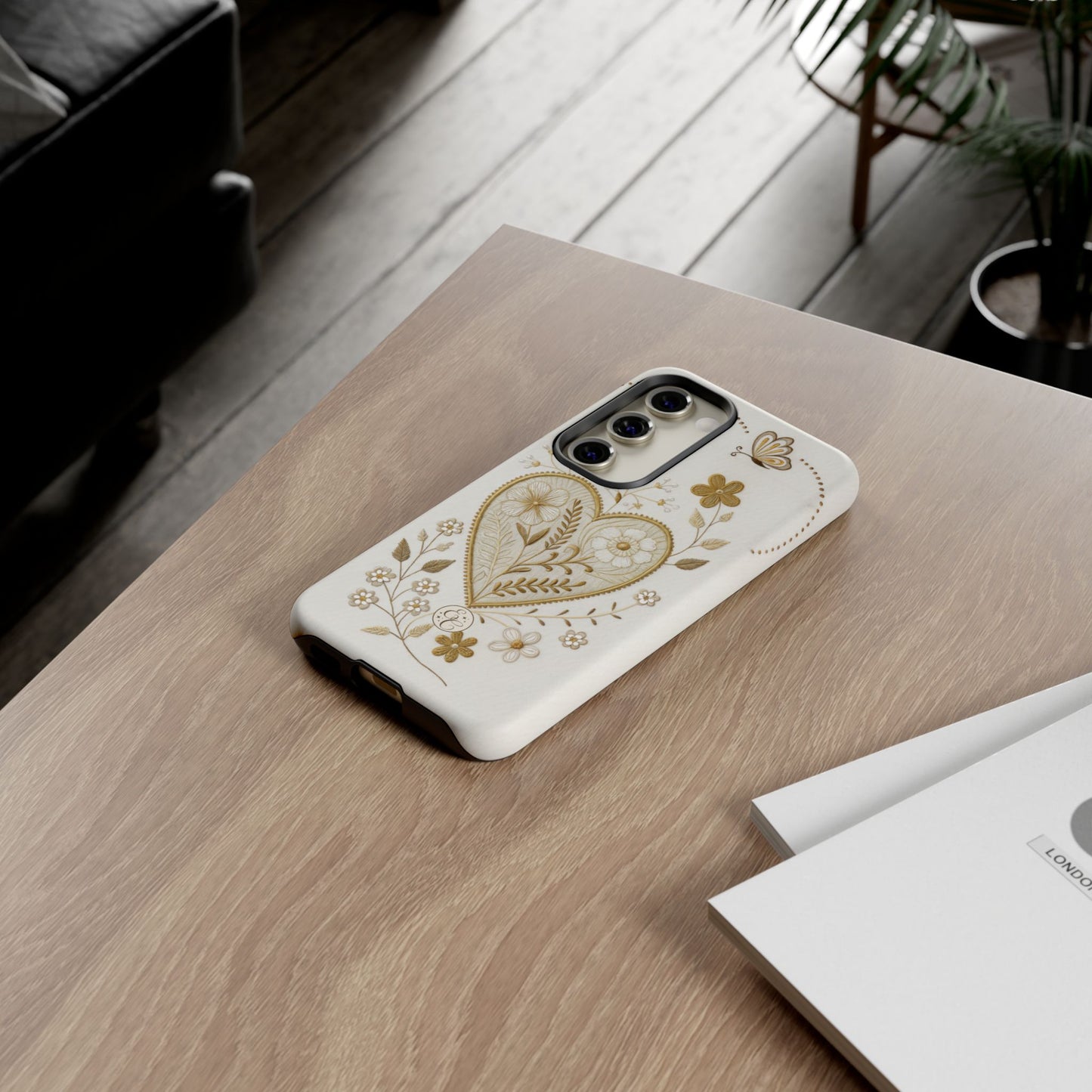 Floral Heart Design Tough Phone Case