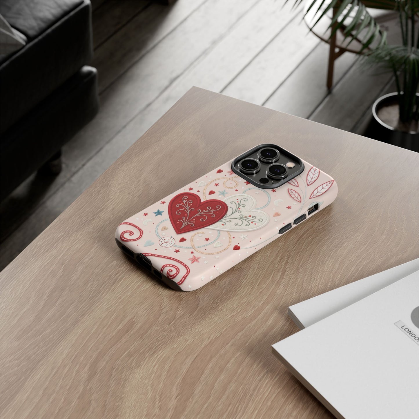 Interlinked Hearts Design Tough Phone Case