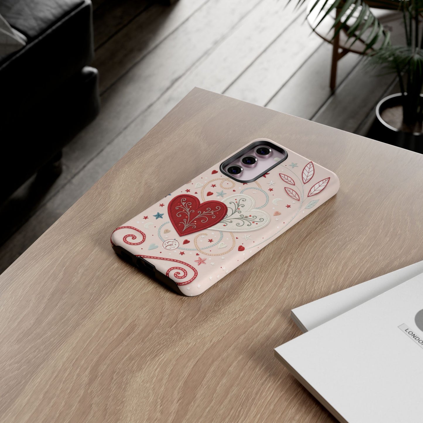 Interlinked Hearts Design Tough Phone Case