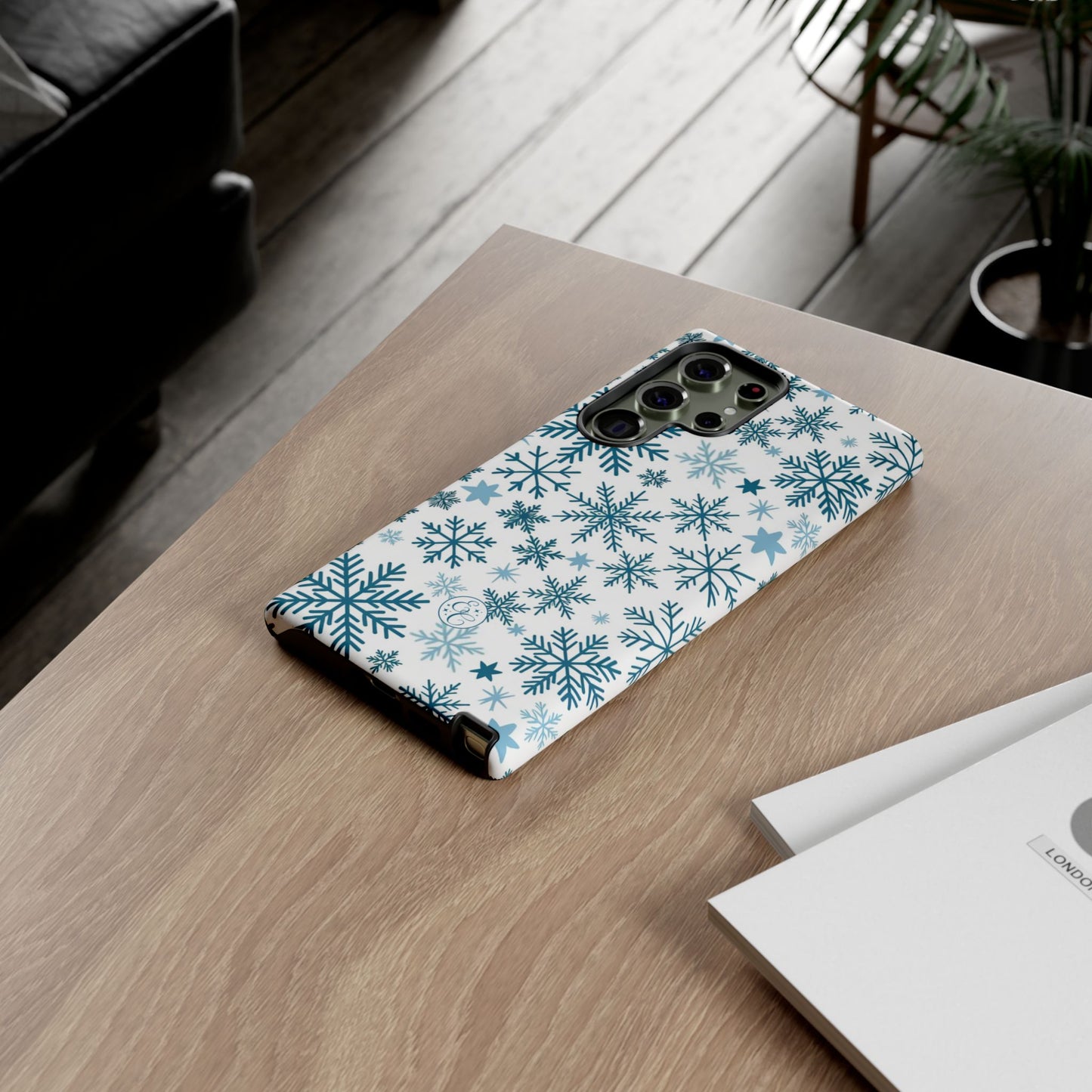 Winter Snowflakes Pattern Tough Phone Case