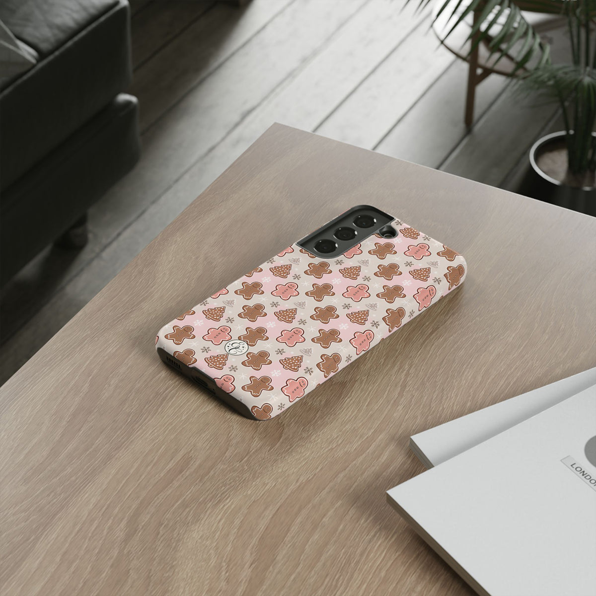 Gingerbread Men & Xmas Tree Pattern Phone Case